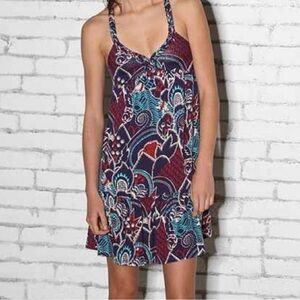 Y2K Vintgage Lux Brand By Urban outfitters criss cross back ruffle trim paisley